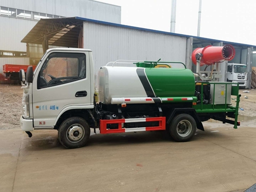 國六凱馬2噸小型多功能抑塵車(chē)