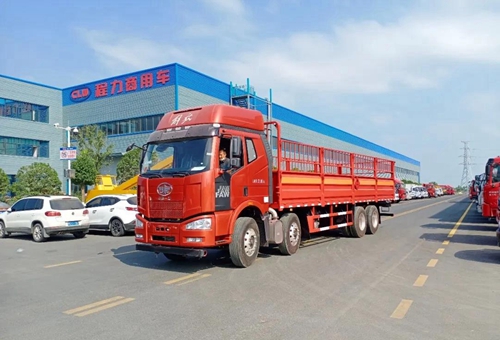 解放J6M前四后八氣瓶運輸車(chē)