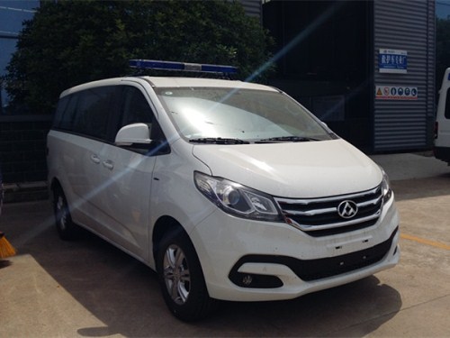 上汽大通平頂運輸型救護車(chē)